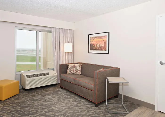 Hampton Inn & Suites N Ft Worth-Alliance Airport